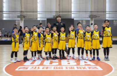 2024年度优肯UCBA篮球联赛U10组比赛第一轮万柳小树先生队对阵京西虎啸队